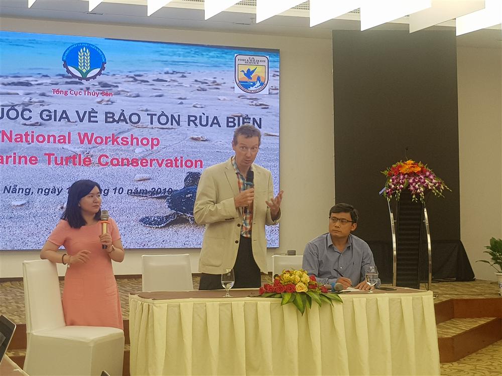 Chủ trì thảo luận và kết luận hội thảo: